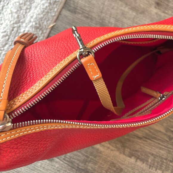 Dooney & Bourke RED Leather Hobo Shoulder Bag - Like New! - Picture 7 of 11